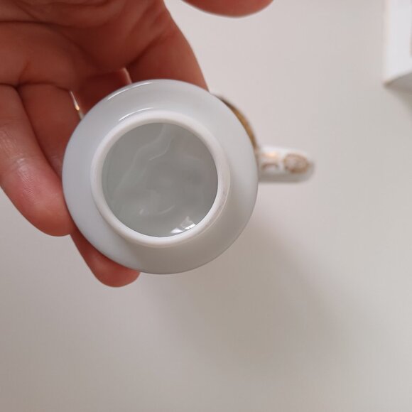 Gorgeous 1985 Franklin Mint TOURNAY Fine Porcelain Birds and Flower Mini Teapot - Picture 8 of 13